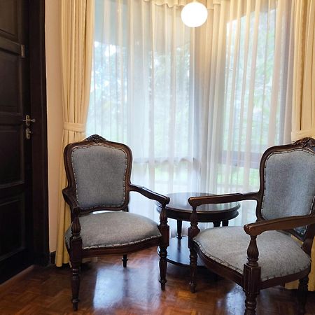 Puteri Gunung Hotel Lembang Εξωτερικό φωτογραφία