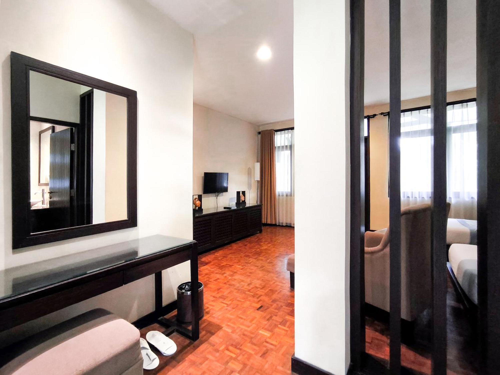 Puteri Gunung Hotel Lembang Εξωτερικό φωτογραφία