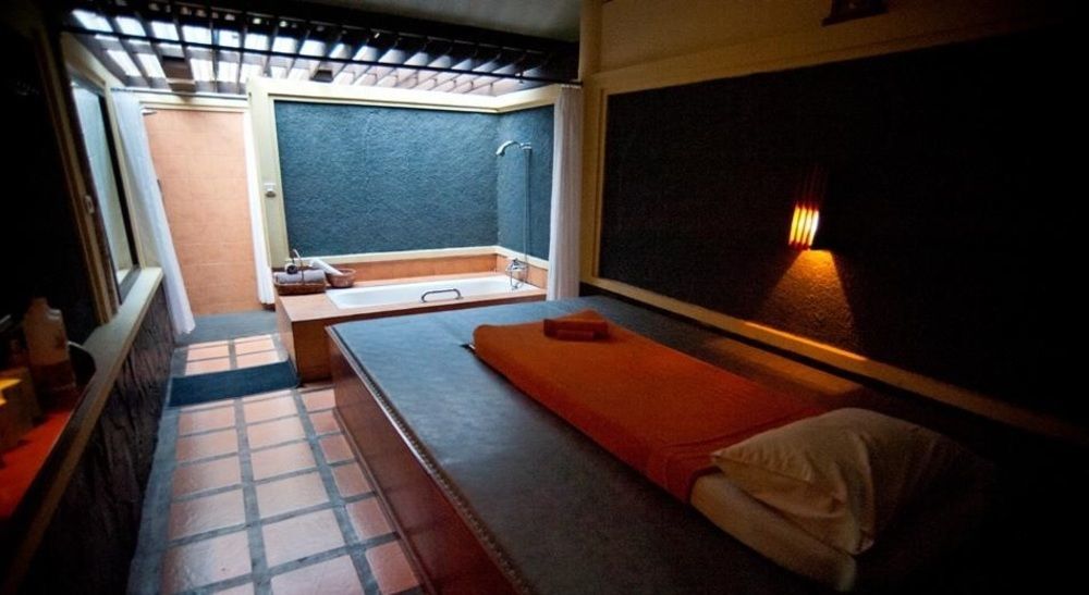 Puteri Gunung Hotel Lembang Εξωτερικό φωτογραφία